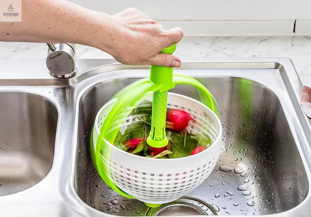 Spina | Easy-To-Use Salad Spinner | Non-Scratch, Nylon Spinning Colander | Lettuce Spinner | Colander with Collapsible Handle | Green - Cool Brand Designs